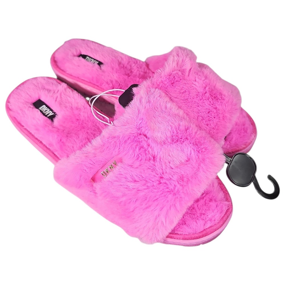 NWT‎ DKNY "Jill" Faux Fur Slides
